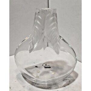Lalique Crystal Osumi Leaf Vase Clear and Frosted Made in France Signed 6.5"